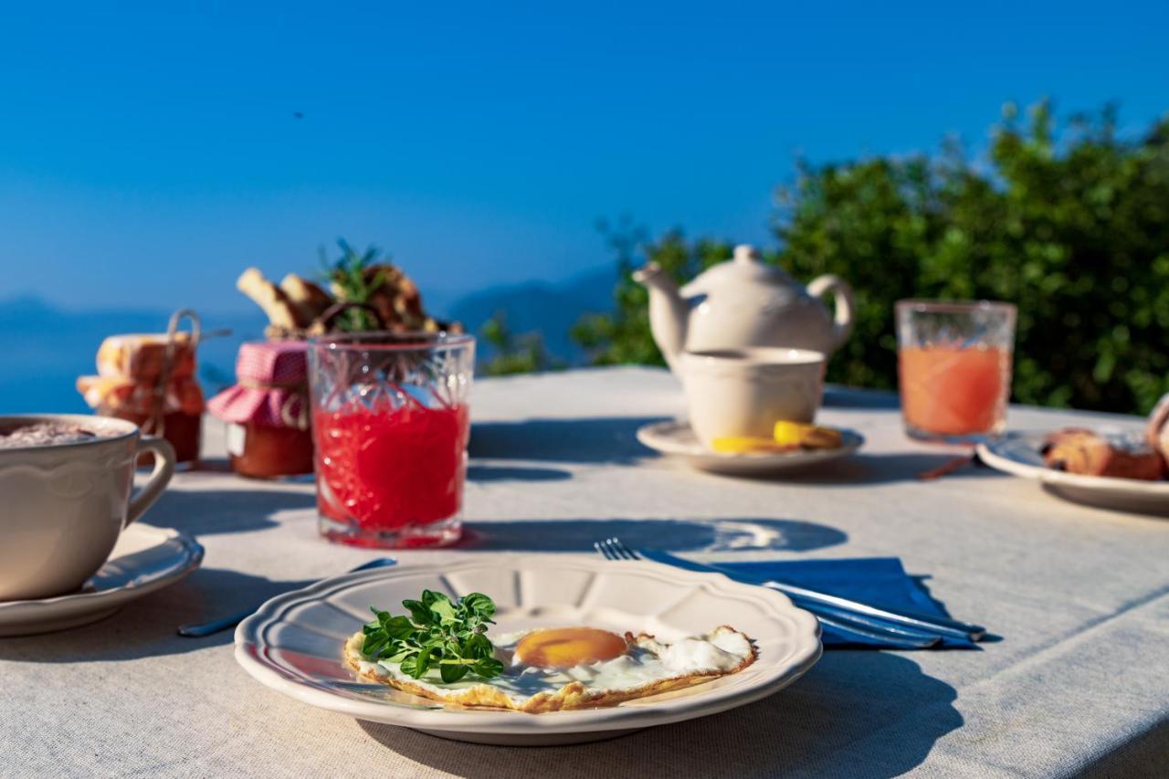 Olivenere Agriturismo Лаваня Екстериор снимка